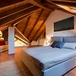 Il Grotto Villa *