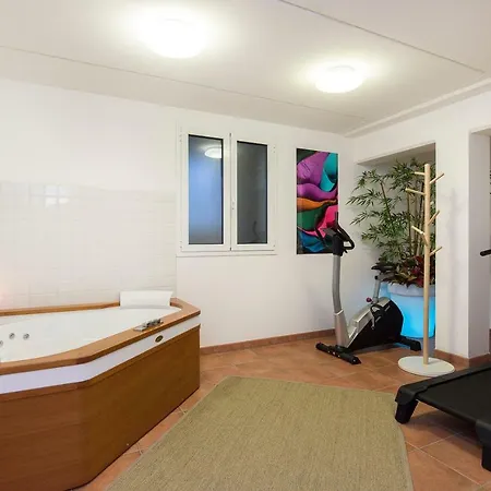 Βίλα Il Grotto Βερμπάνια