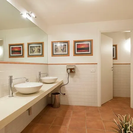 Il Grotto Βίλα *