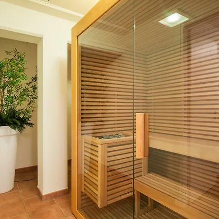 Il Grotto * Βερμπάνια